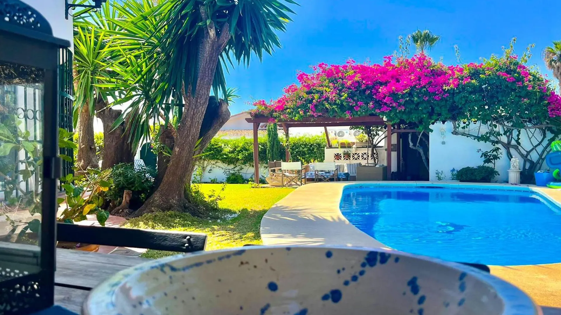 Villa Alfredo - Private Pool Next To The Beach Estepona